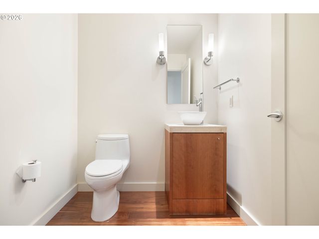 841 S GAINES St 1606, Portland, OR 97239