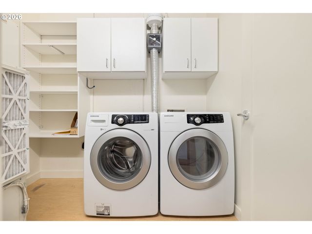 841 S GAINES St 1606, Portland, OR 97239