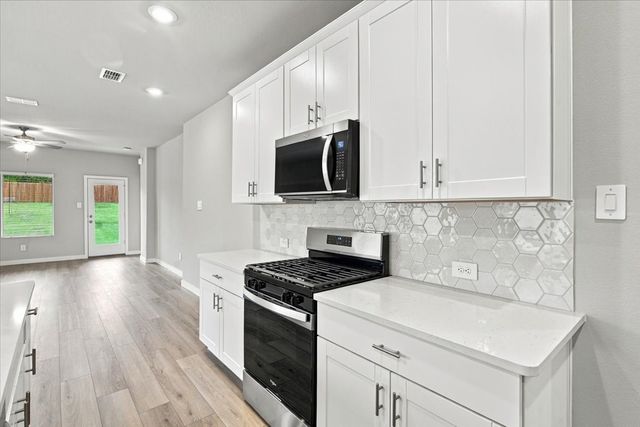 202 Winchester Lane, Sherman, TX 75092