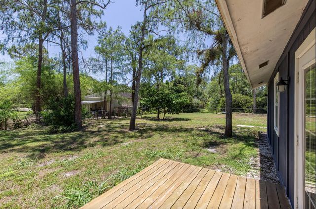 16932 W Aintree Drive W, Loxahatchee, FL 33470