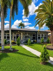 114 NE 2nd Pl, Dania Beach, FL 33004