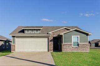 813 S Sutton Street, Mabank, TX 75147