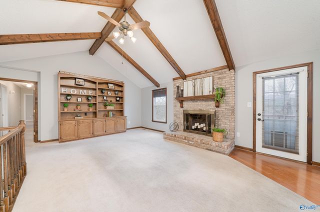 10011 Shades Road SE, Huntsville, AL 35803