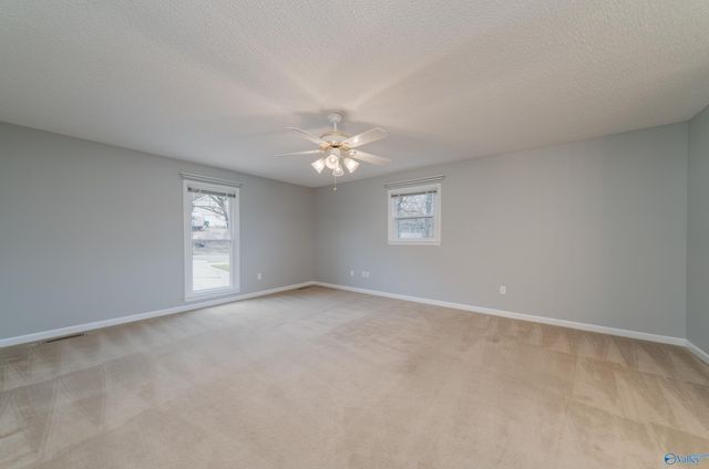 10011 Shades Road SE, Huntsville, AL 35803