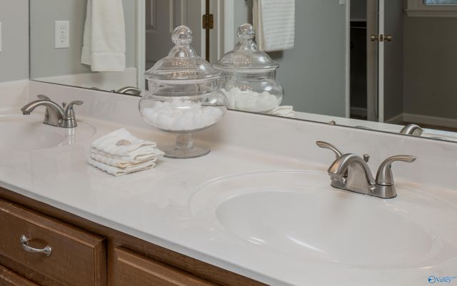 10011 Shades Road SE, Huntsville, AL 35803