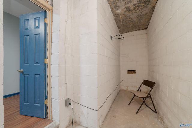 10011 Shades Road SE, Huntsville, AL 35803