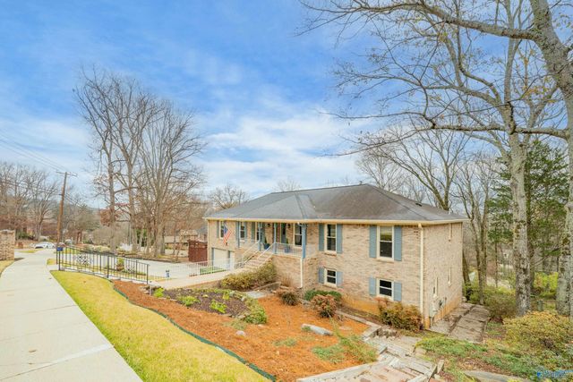 10011 Shades Road SE, Huntsville, AL 35803