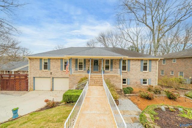 10011 Shades Road SE, Huntsville, AL 35803