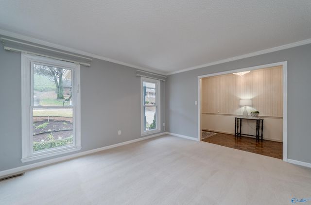 10011 Shades Road SE, Huntsville, AL 35803