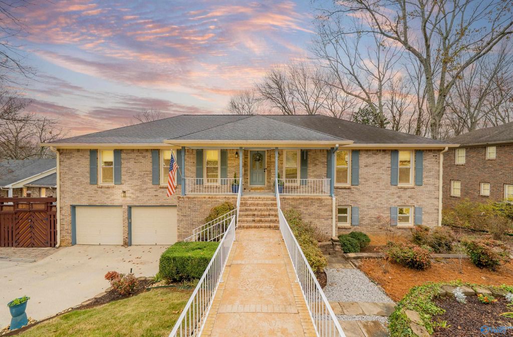 10011 Shades Road SE, Huntsville, AL 35803