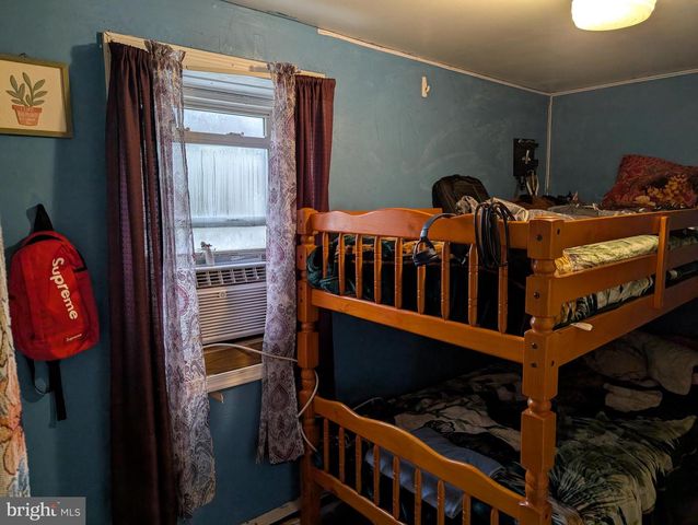 605 W SUNSET AVE, Greensboro, MD 21639