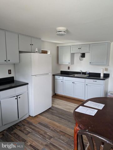 605 W SUNSET AVE, Greensboro, MD 21639