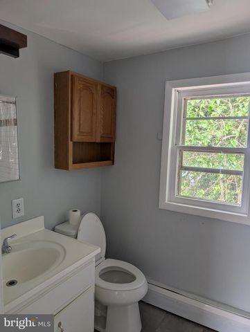 605 W SUNSET AVE, Greensboro, MD 21639