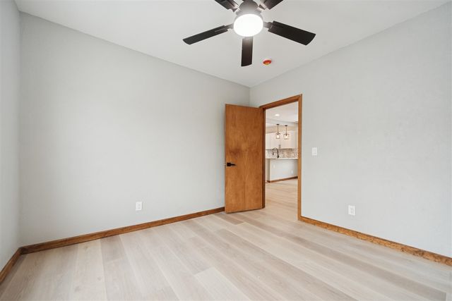 1207 W Michigan Avenue, Jackson, MI 49202