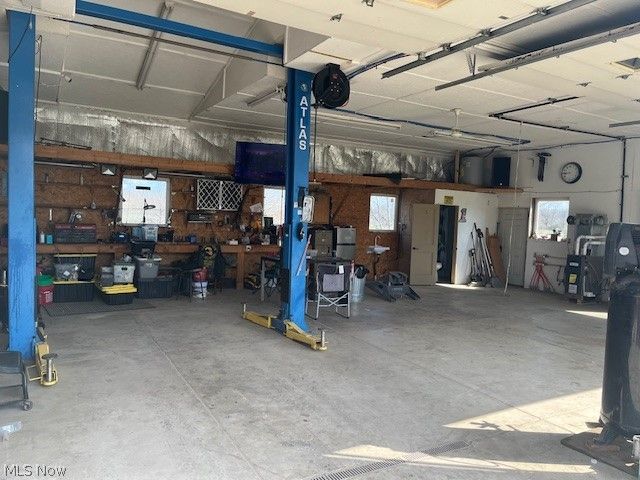 52450 Bursley Road, New London, OH 44851