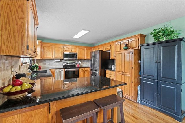 1316 SE 12th Terrace, Lee's Summit, MO 64081