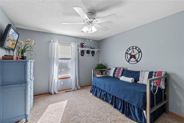 1316 SE 12th Terrace, Lee's Summit, MO 64081