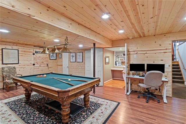 1316 SE 12th Terrace, Lee's Summit, MO 64081