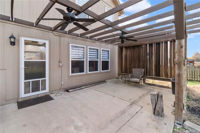 1316 SE 12th Terrace, Lee's Summit, MO 64081