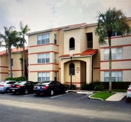 3330 N PINEWALK N 1625, Margate, FL 33063