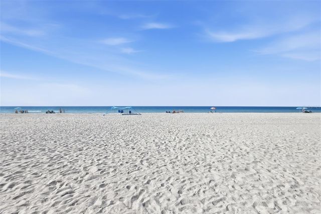 7100 GULF DRIVE 112, Holmes Beach, FL 34217