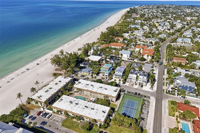 7100 GULF DRIVE 112, Holmes Beach, FL 34217