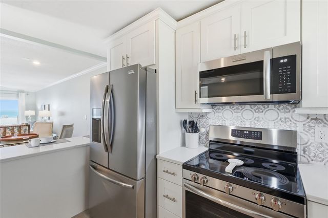 7100 GULF DRIVE 112, Holmes Beach, FL 34217