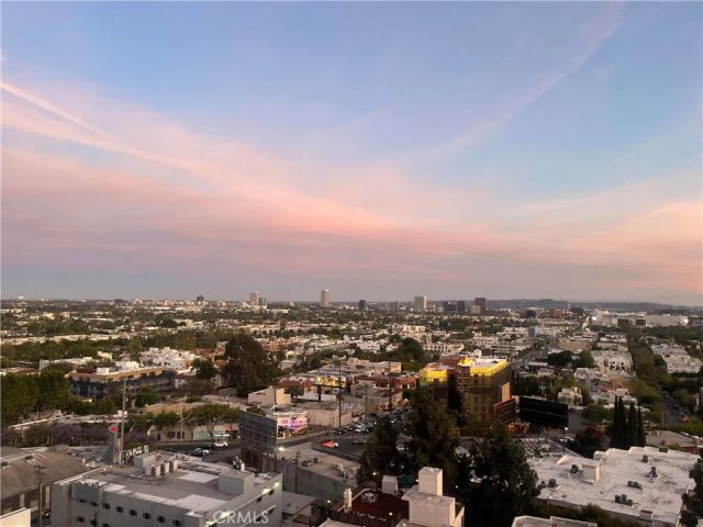 1100 Alta Loma, West Hollywood, CA 90069