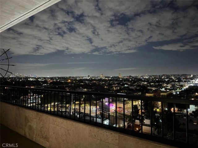 1100 Alta Loma, West Hollywood, CA 90069