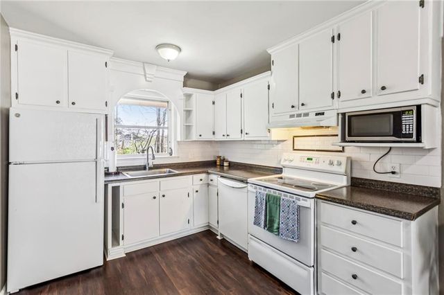 970 Brentwood Drive, Smyrna, GA 30082