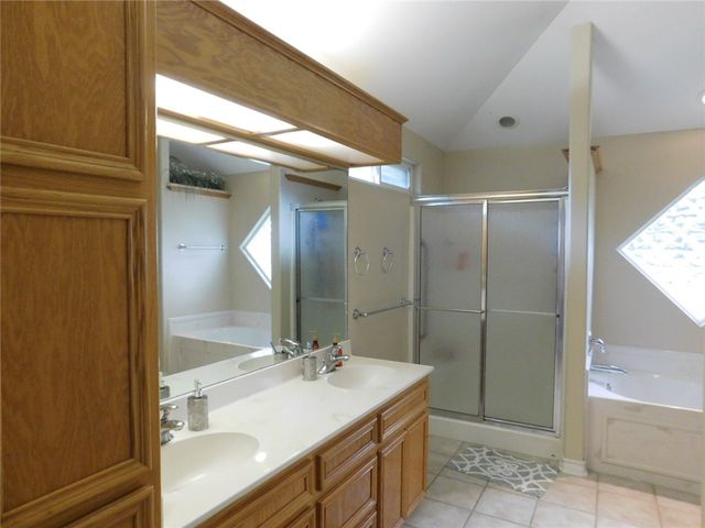 3201 Nacogdoches Dr, Corpus Christi, TX 78414
