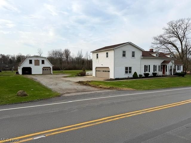10831 Wilson Mills Road, Chardon, OH 44024