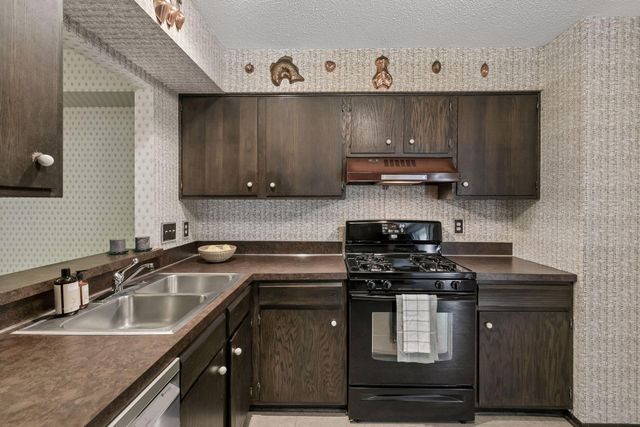 8791 Basswood Road, Eden Prairie, MN 55344