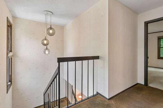 8791 Basswood Road, Eden Prairie, MN 55344