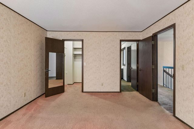 8791 Basswood Road, Eden Prairie, MN 55344