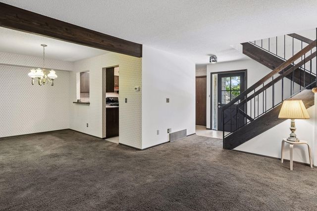 8791 Basswood Road, Eden Prairie, MN 55344