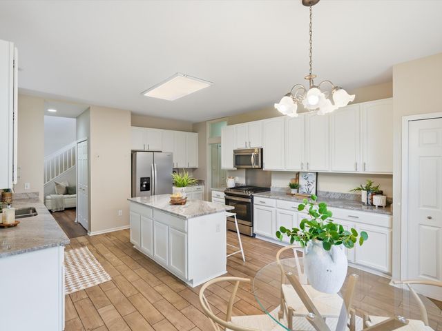 5900 Villa France Avenue, Ann Arbor, MI 48103