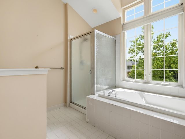 5900 Villa France Avenue, Ann Arbor, MI 48103