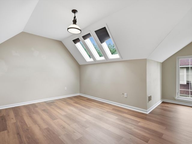 5900 Villa France Avenue, Ann Arbor, MI 48103
