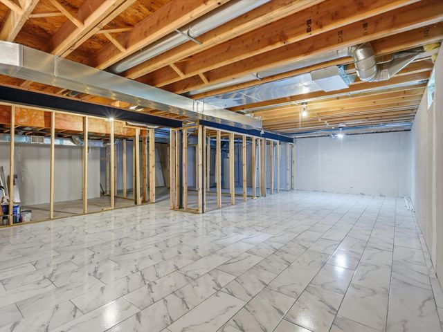 5900 Villa France Avenue, Ann Arbor, MI 48103