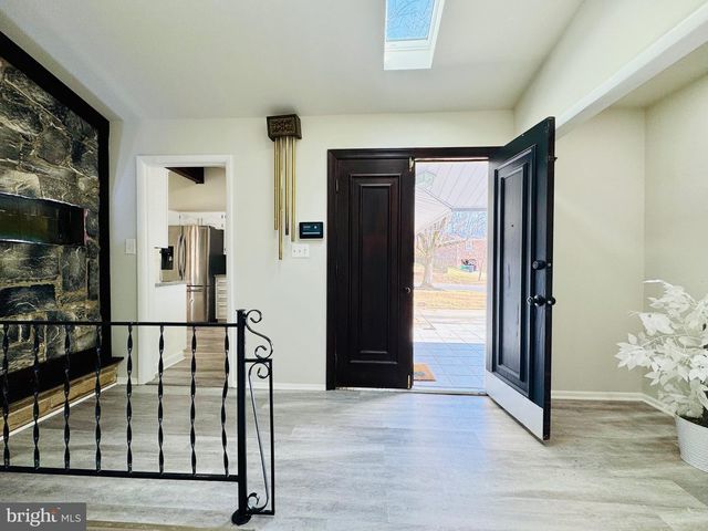 13205 LENFANT DR, Fort Washington, MD 20744