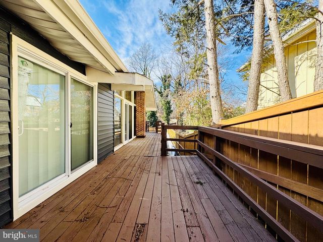 13205 LENFANT DR, Fort Washington, MD 20744