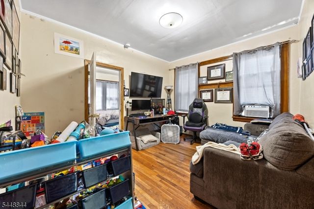 284 N 12Th St, Newark City, NJ 07107