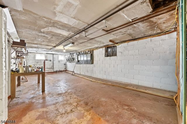 284 N 12Th St, Newark City, NJ 07107