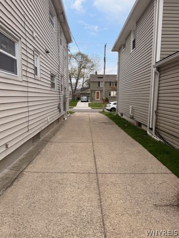 203 Highland Avenue, Tonawanda, NY 14150
