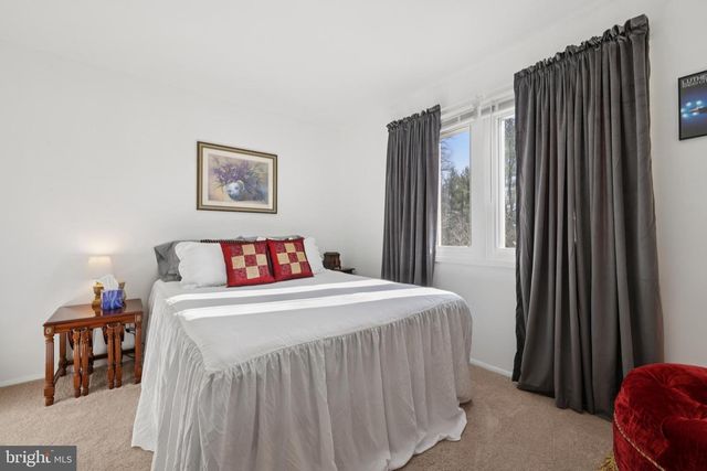 1902 GREENBERRY RD, Baltimore, MD 21209