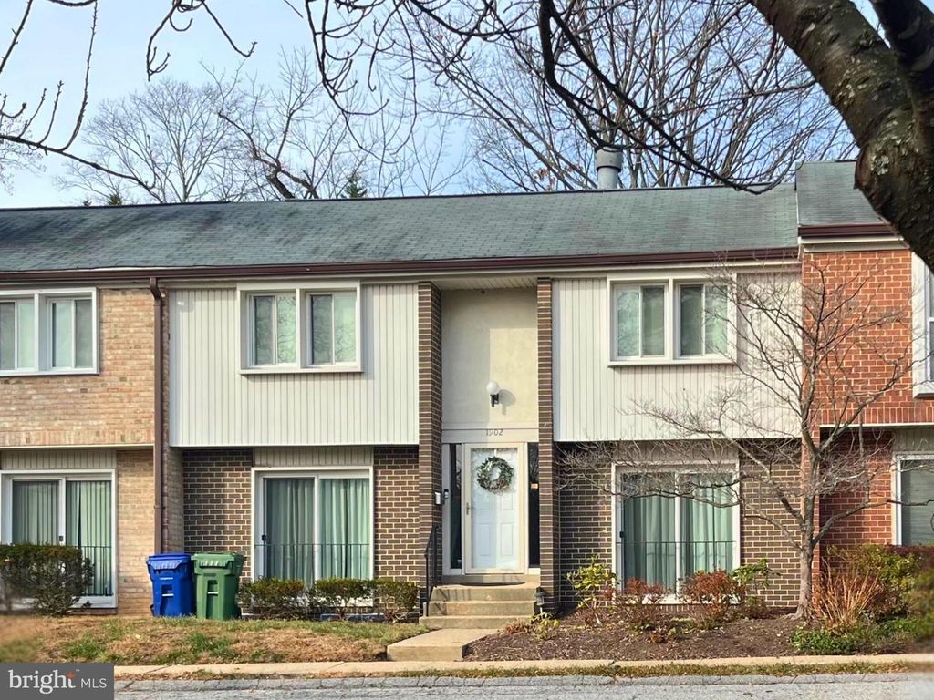 1902 GREENBERRY RD, Baltimore, MD 21209