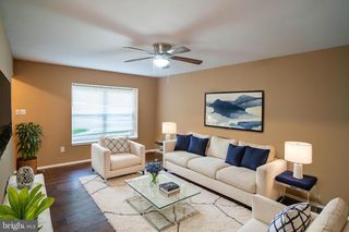 4 LINDEN CT, Sicklerville, NJ 08081