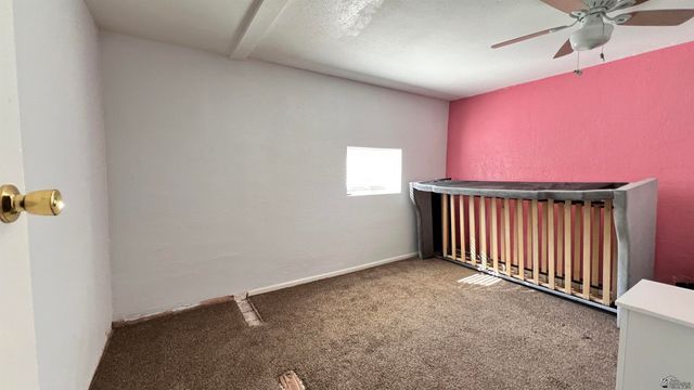 566 S Magnolia Ave, Yuma, AZ 85364