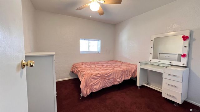 566 S Magnolia Ave, Yuma, AZ 85364